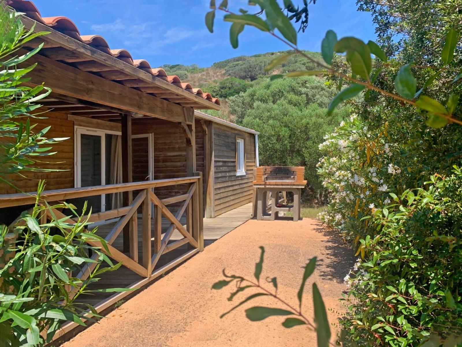 Hotel Maora Village Bonifacio  Dış mekan fotoğraf